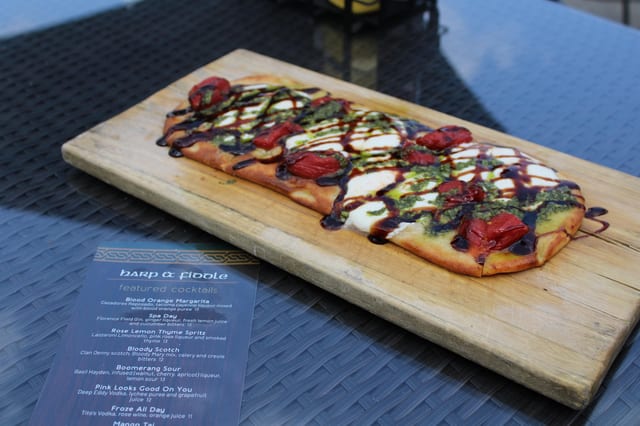 Flatbread - Margherita.